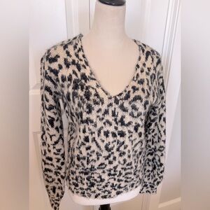 EUC Leopard Print V neck Sweater